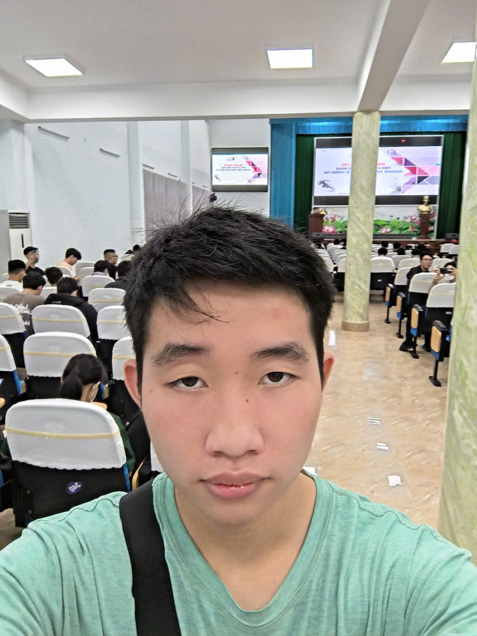 Dương Lê Tiến Tấn